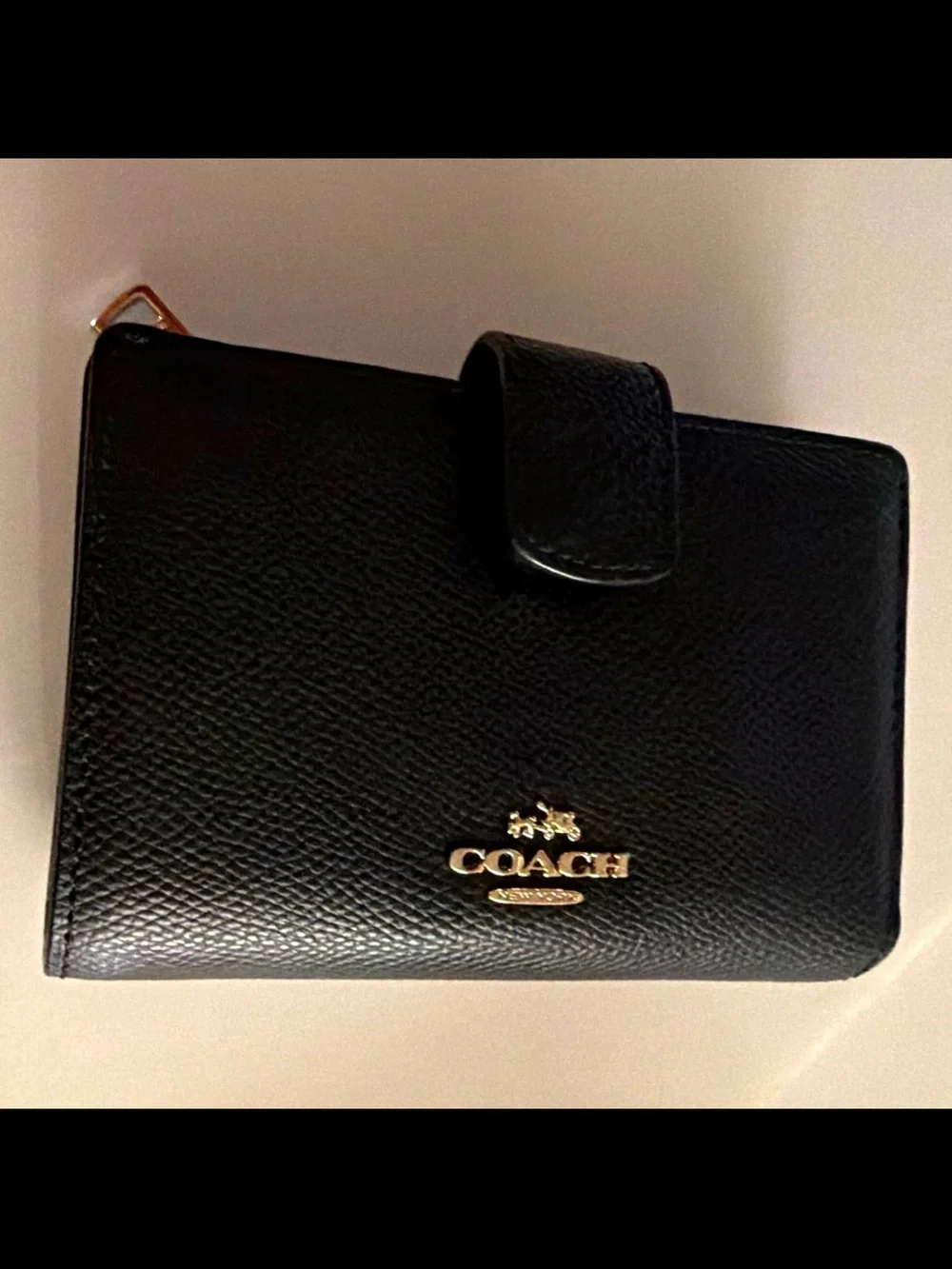 Men's Black Leather Bi-Fold Wallet with ID Window